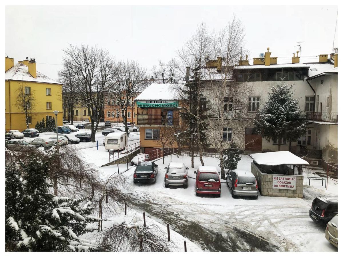 Kwadrat B&B Jalowego Rzeszow Bagian luar foto