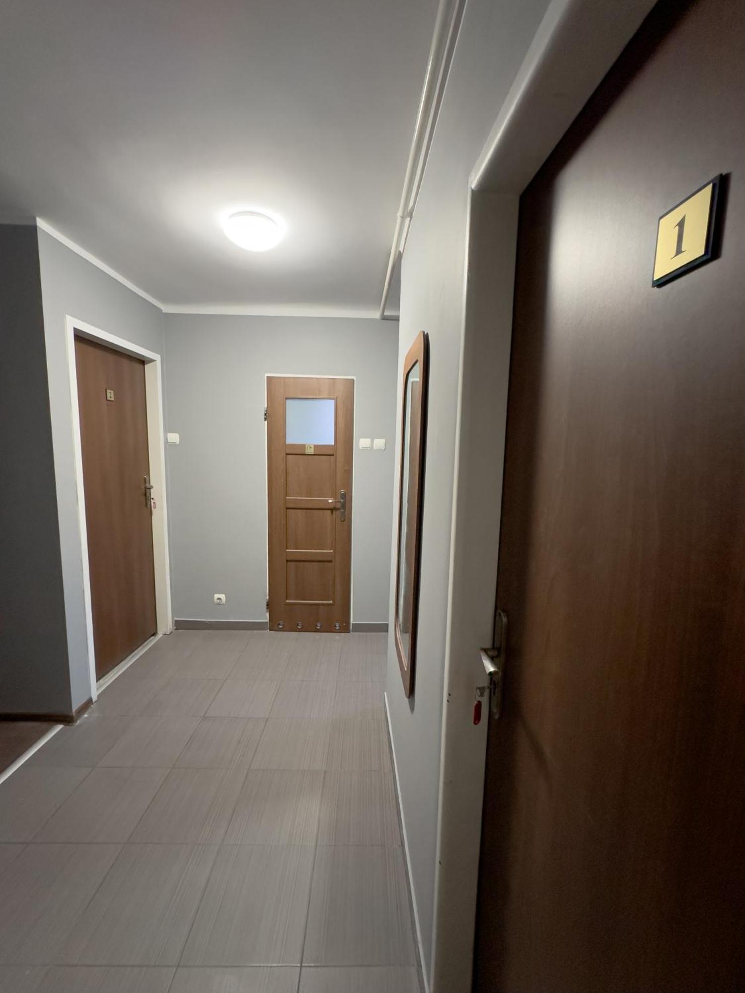 Kwadrat B&B Jalowego Rzeszow Bagian luar foto