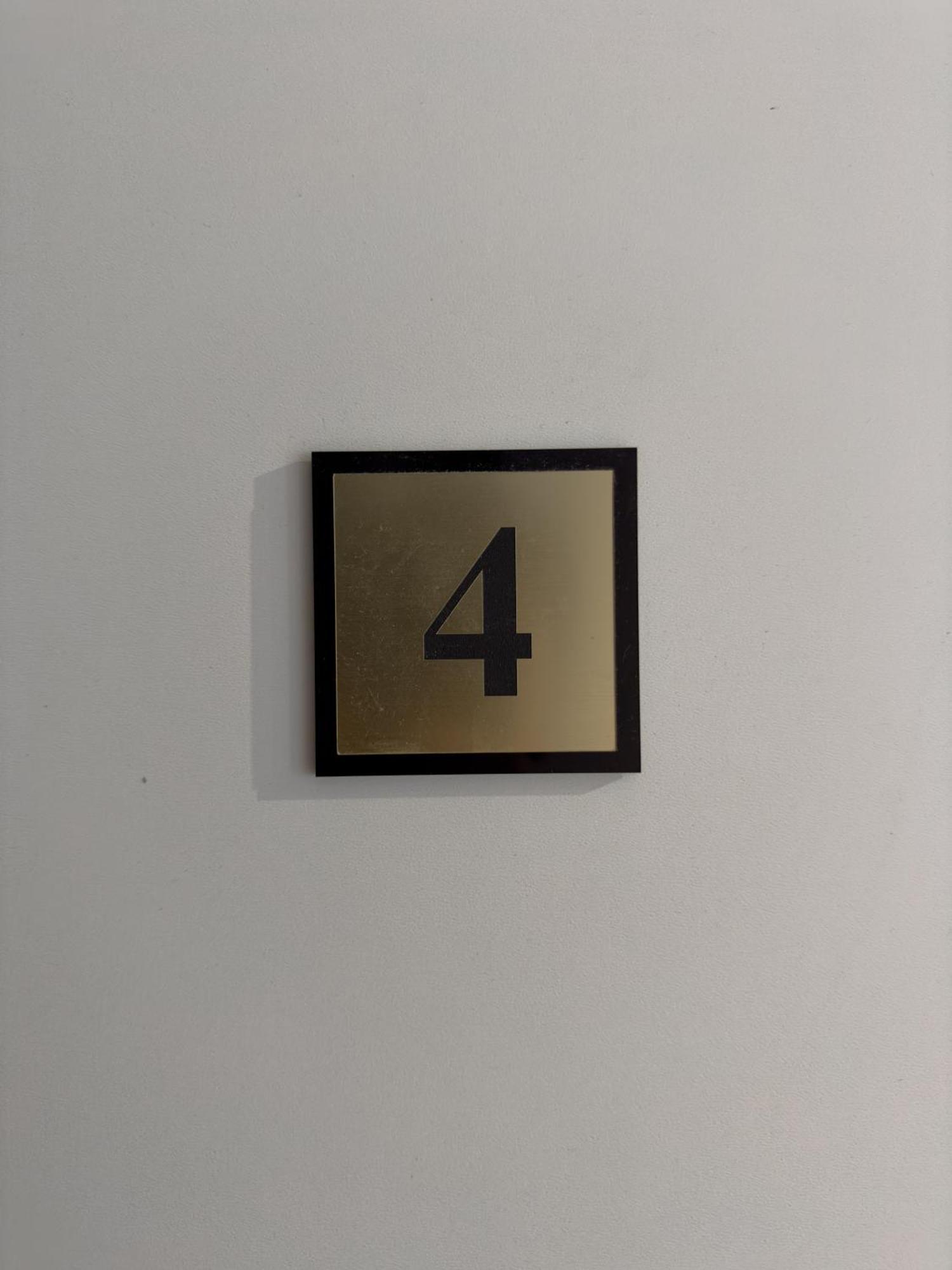 Kwadrat B&B Jalowego Rzeszow Bagian luar foto